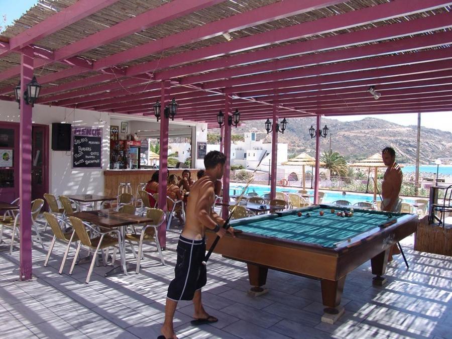 Purple Pig Stars Camping & Bungalows Mylopotas Esterno foto